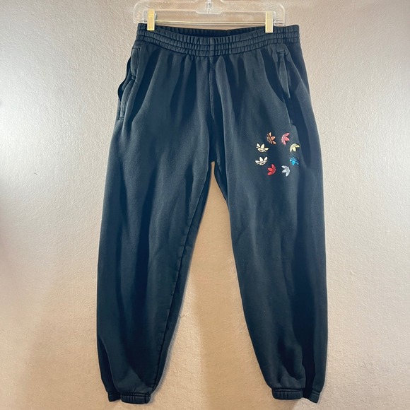 adidas Originals Pants - 674 | Adidas Originals Multi-Color Trefoil Circle Fleece Joggers Black Mens M